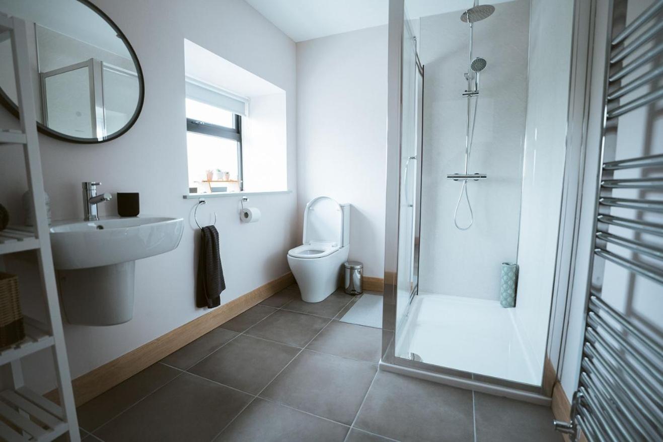The Byre At Conker Tree Cottages Saintfield ภายนอก รูปภาพ